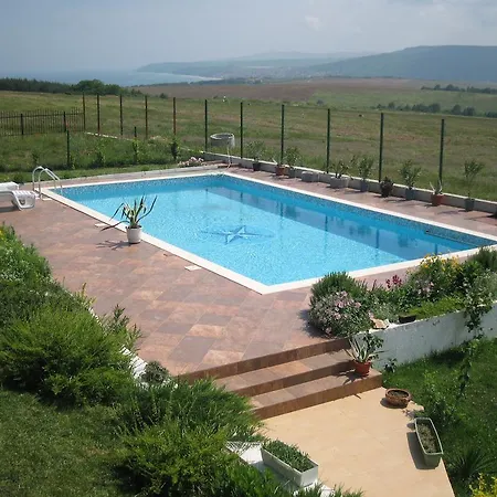 Belvedere * ביאלה